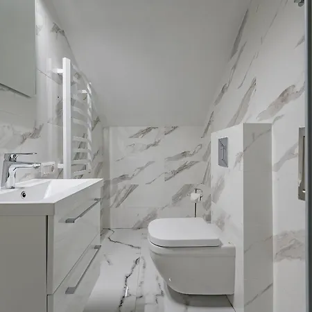 St Casimir Апарт-отель 3*