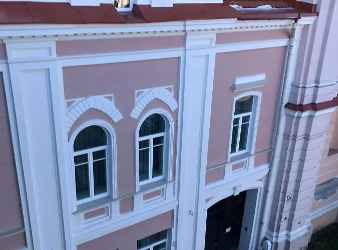 St Casimir Apartmanhotel 4*