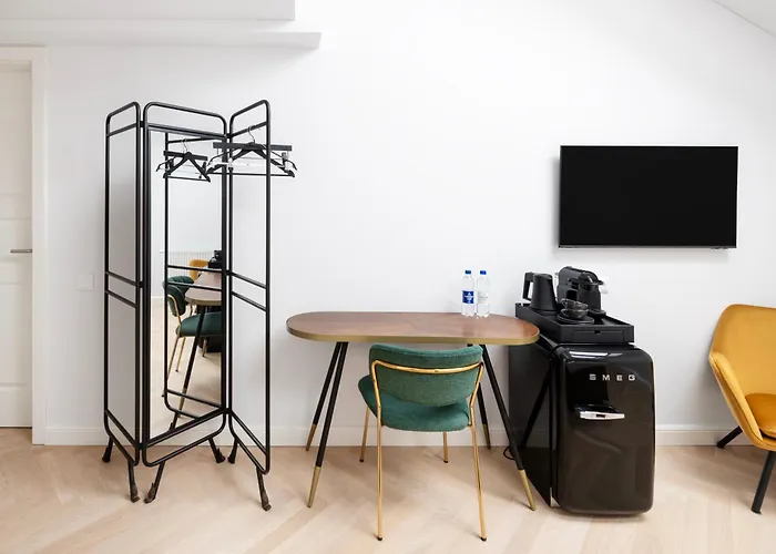 St Casimir Aparthotel